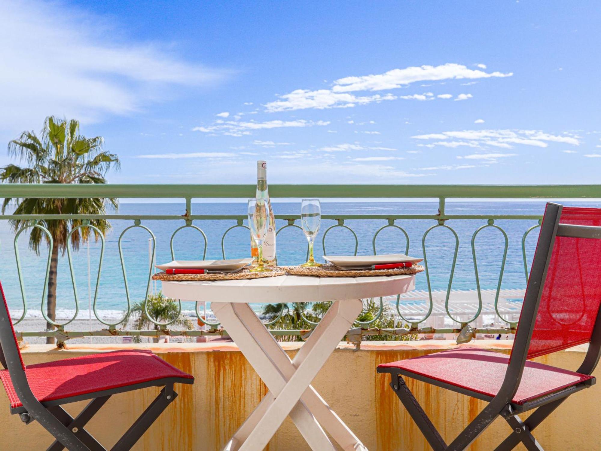 Les Yuccas Promenade Des *